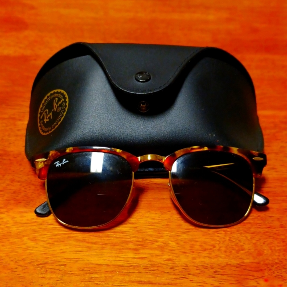 Ray-Ban
